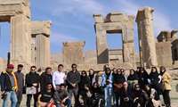 بازید علمی گروه باستان شناسی دانشگاه گناباد از مجموعه های باستانی و تاریخی استان فارس 